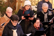 Weihnachtsmesse am Christtag – Zum Abschluss sangen alle „Stille Nacht, heilige Nacht“