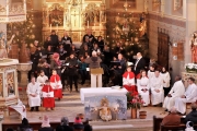 Weihnachtsmesse am Christtag – Zum Abschluss sangen alle „Stille Nacht, heilige Nacht“