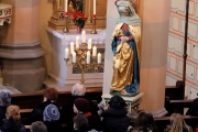 Weihnachtsmesse am Christtag – Zum Abschluss sangen alle „Stille Nacht, heilige Nacht“