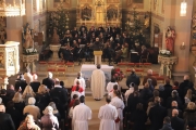 Weihnachtsmesse am Christtag – Zum Abschluss sangen alle „Stille Nacht, heilige Nacht“