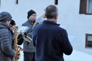 A guets Nuis 2018 allen in Mieming! – Die Musikkapelle überbrachte ihre Neujahrsgrüße heuer an einem Sonntag