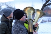 A guets Nuis 2018 allen in Mieming! – Die Musikkapelle überbrachte ihre Neujahrsgrüße heuer an einem Sonntag