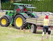 Traktor-Geschicklichkeits-Fahren – Der Star war ein „Lindner Unitrac“
