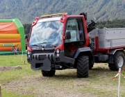 Traktor-Geschicklichkeits-Fahren – Der Star war ein „Lindner Unitrac“