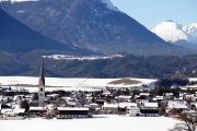 Sonnenwintertag in Mieming - viele waren draußen, denn das Wetter wird schlechter