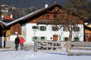 Sonnenwintertag in Mieming - viele waren draußen, denn das Wetter wird schlechter