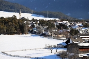 Sonnenwintertag in Mieming - viele waren draußen, denn das Wetter wird schlechter