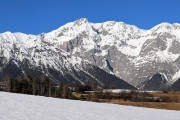 Sonnenwintertag in Mieming - viele waren draußen, denn das Wetter wird schlechter