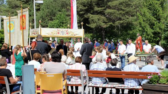 Herz-Jesu-Fest und 10 Jahre Sozialzentrum, Foto: Eva Spielmann