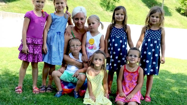 Kindergarten Barwies, Ein "Hoch" auf vier Zwillingspaare, Foto: Knut Kuckel