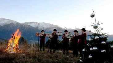 Almadvent auf der Stöttlalm mit den Silzer Weisenbläsern, Foto: Knut Kuckel