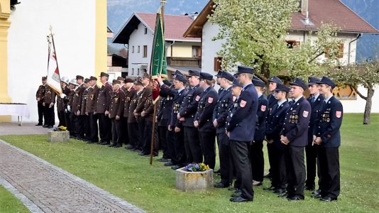 Florianifeier 2016 – Gäste waren die Feuerwehrleute aus Murnau, Foto: Feuerwehr Mieming