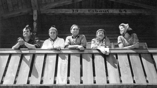 Balkonblick auf der Hochfeldernalm 1966, Foto: Privat