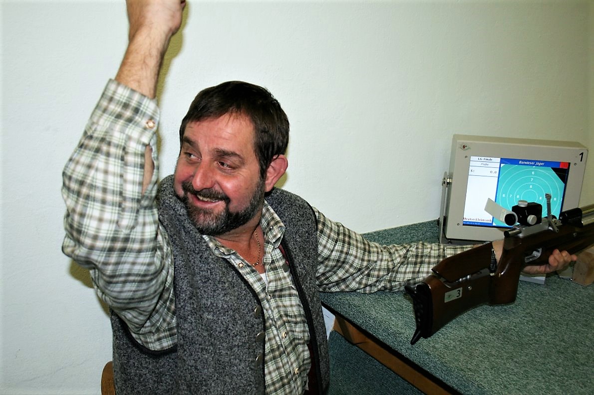 Barwieser Jäger beim Gruppen- und Vereinsschiessen 2010 der Schützengilde Mieming. Foto: Knut Kuckel